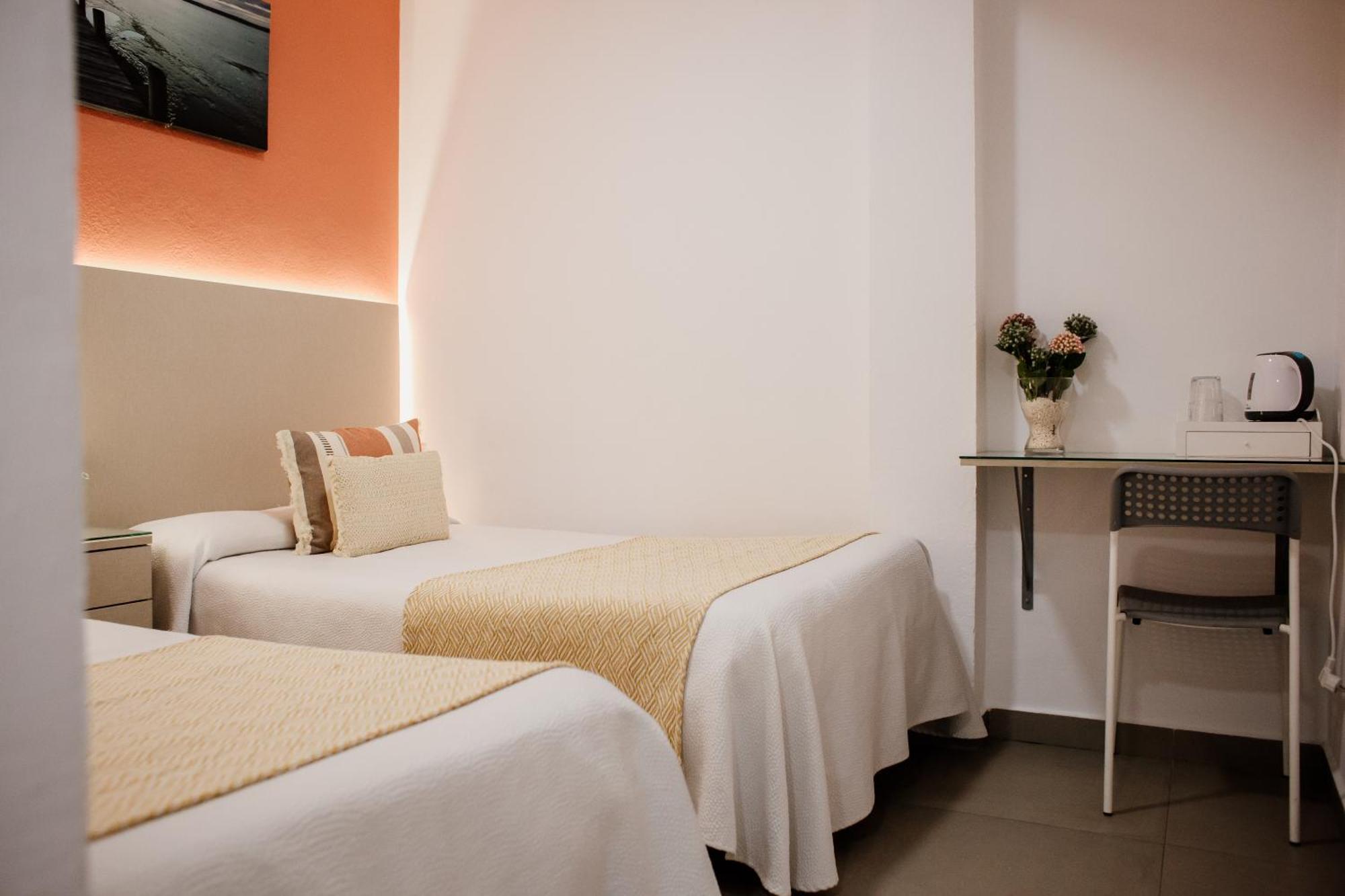 Apartamentos Turisticos Mastil 16 Málaga Extérieur photo