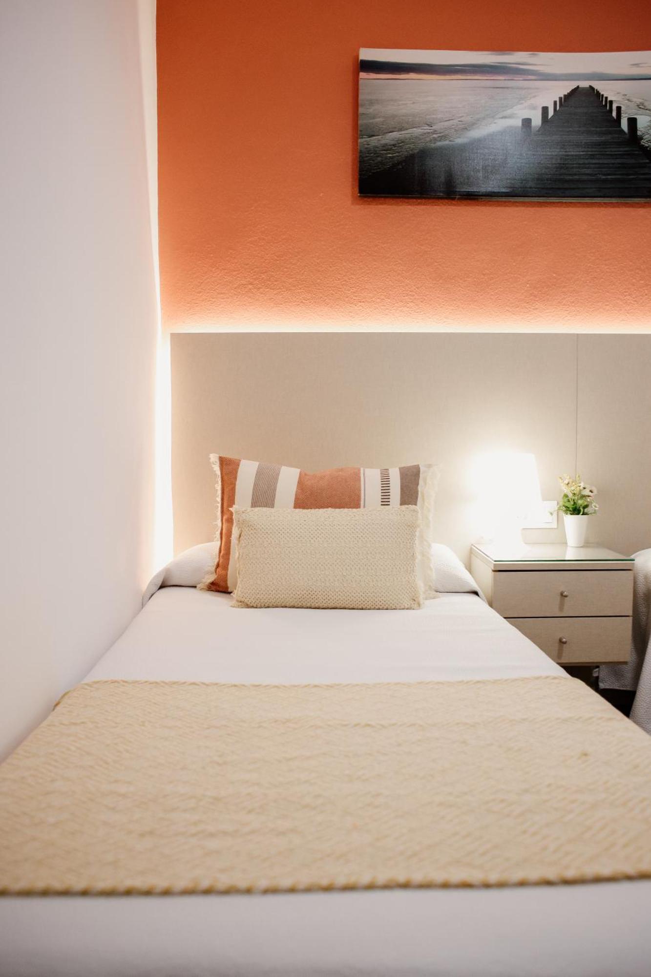 Apartamentos Turisticos Mastil 16 Málaga Extérieur photo