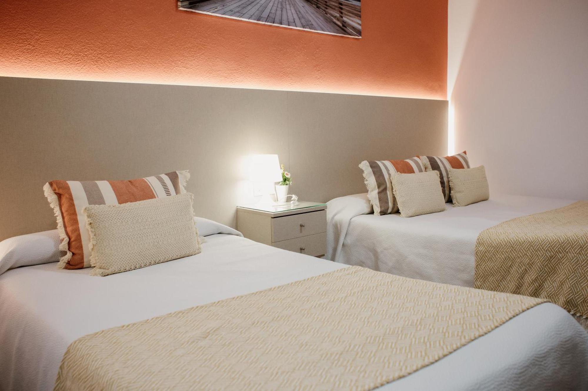 Apartamentos Turisticos Mastil 16 Málaga Extérieur photo