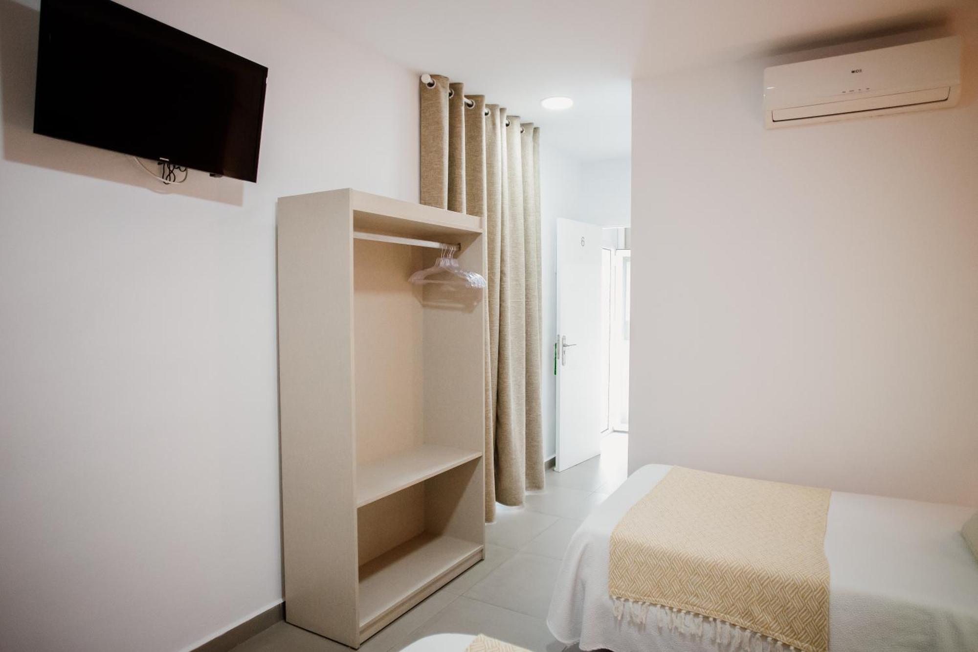 Apartamentos Turisticos Mastil 16 Málaga Extérieur photo