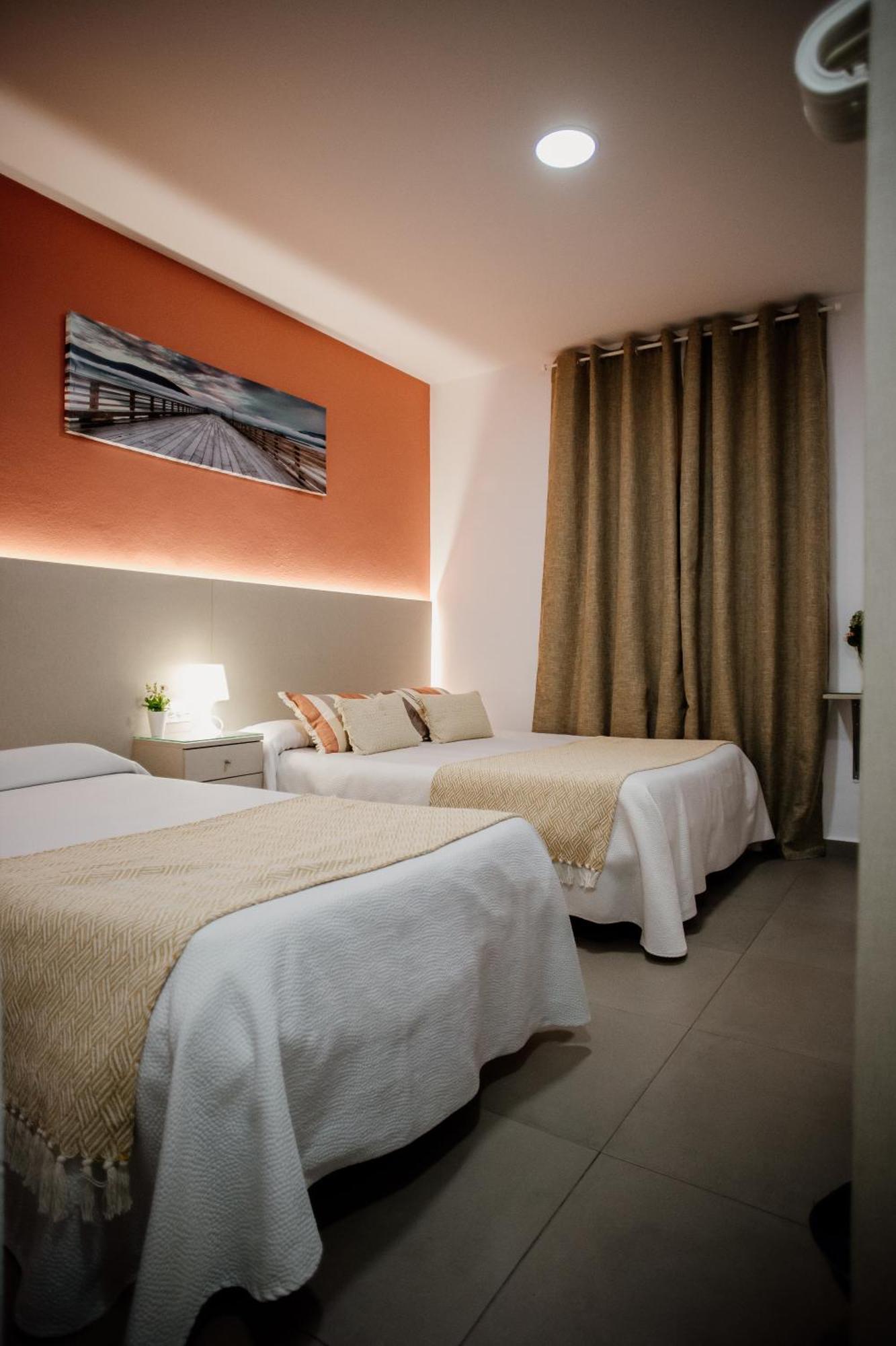 Apartamentos Turisticos Mastil 16 Málaga Extérieur photo